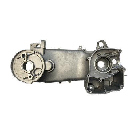 KARTER GŁÓWNY SILNIKA  4T GY6 125CCM AUTOMAT -DŁ.420MM