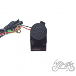 GNIAZDO ZAPALNICZKI USB Z MOCOWANIEM