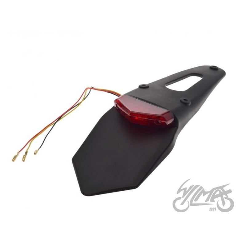 LAMPA TYŁ LED Z BŁOTNIKIEM CZERWONY KLOSZ CN