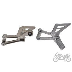 PODNÓŻEK PASAŻERA L + P DO CPI QM125-2D 125 KPL