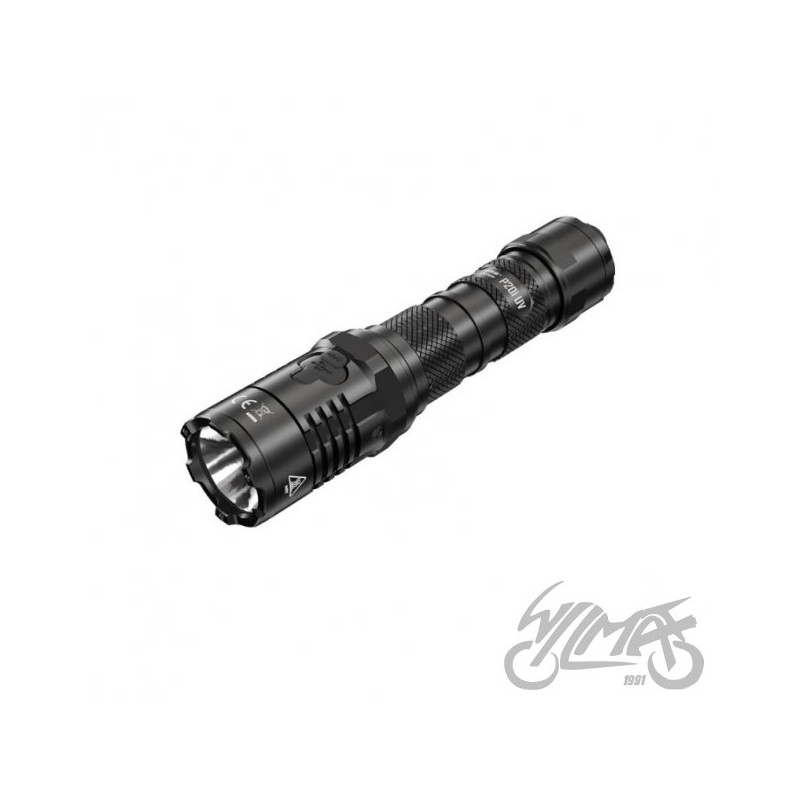 LATARKA NITECORE P20i UV