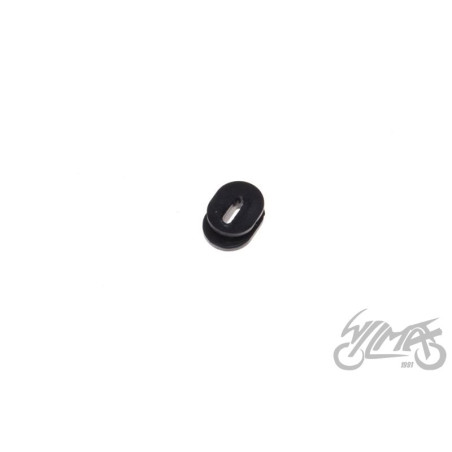 GUMA MOCOWANIA POKRYWY DOLNA DO SUZUKI GN125