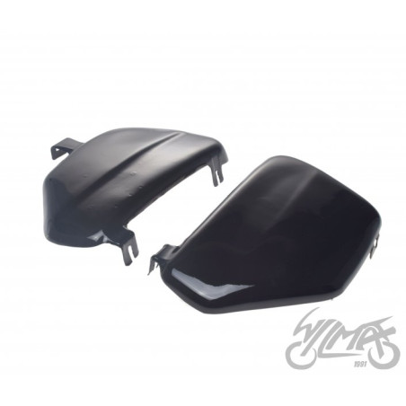 POKRYWA BOCZNA WSK 125 175 KPL CZARNA