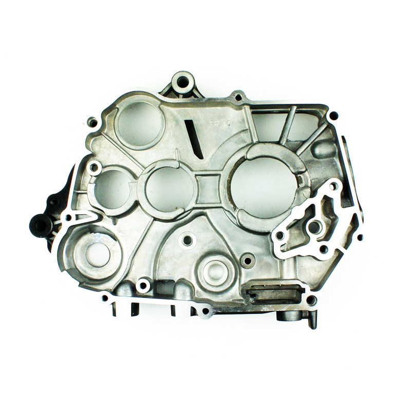 KARTER SILNIKA PRAWY DO 139FMB 147FMB 110CC- 4 BIEGI (MINICHOPER, MOTOROWER) KARTER SILNIKA PRAWY DO 139FMB 147FMB 110CC- 4 BIEGI (MINICHOPER, MOTOROWER)